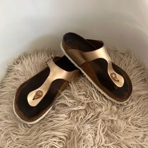 Birkenstock Gizeh Copper Metallic Leather - 39